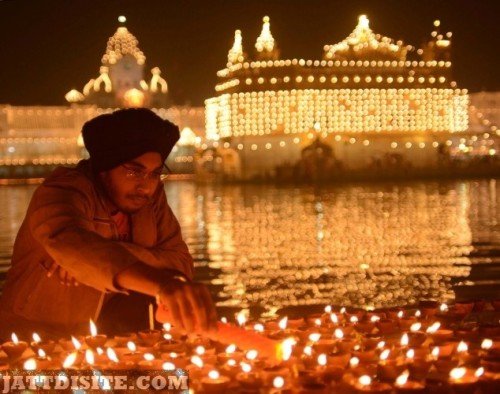 Candle-In-Diwali