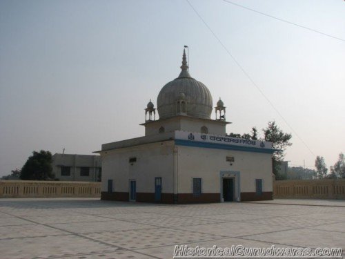 Gurudwara Shri Rakabsar Sahib, Mukatsar1