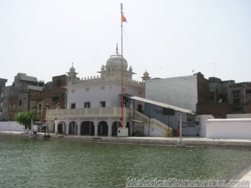 Gurudwara Shri Santokhsar Sahib, Amritsar1