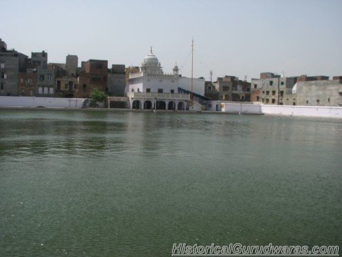 Gurudwara Shri Santokhsar Sahib, Amritsar