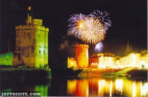 Historical Place of france Celebrate Bastille Day With Fireworks