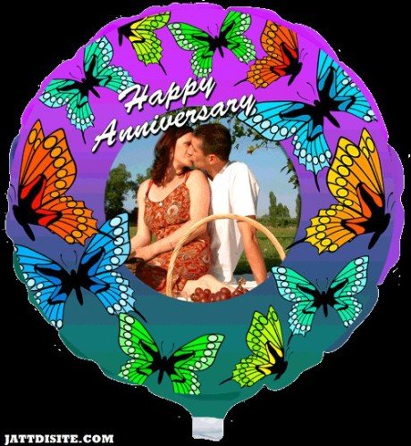 Kissing couple butterfly balloon
