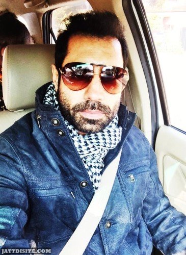 Binnu Dhillon  in blue jacket