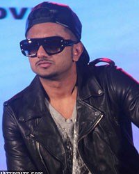 Honey Singh Desi KAlakr Lounched