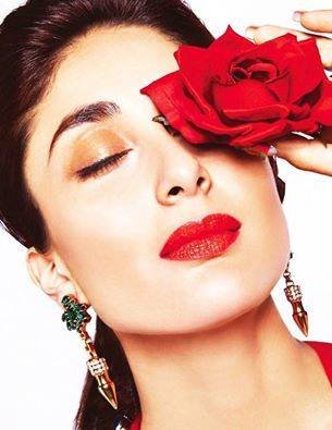 Kareena Kapoor With Rose