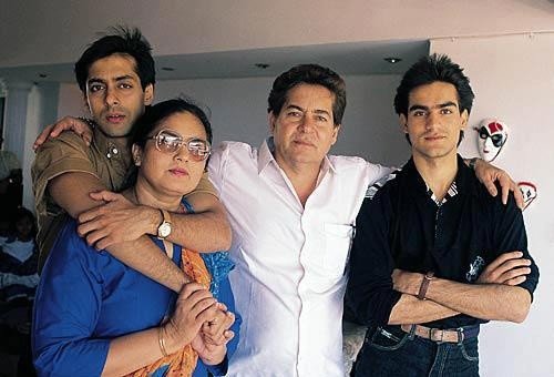 Young Salman Khan With His Family