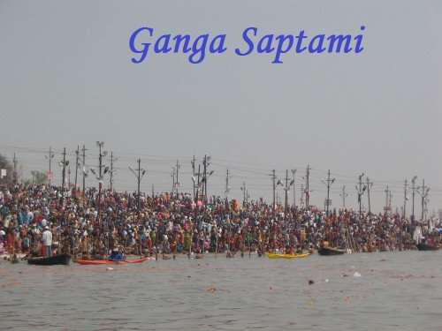 Huge Crowd On Ganga Saptami