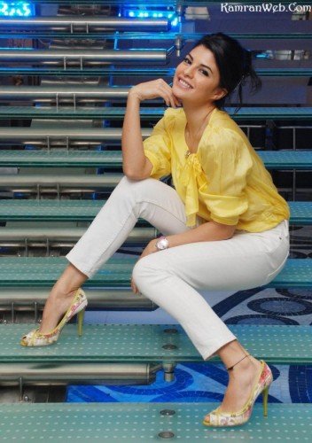 Jacqueline Fernandez On Stairs