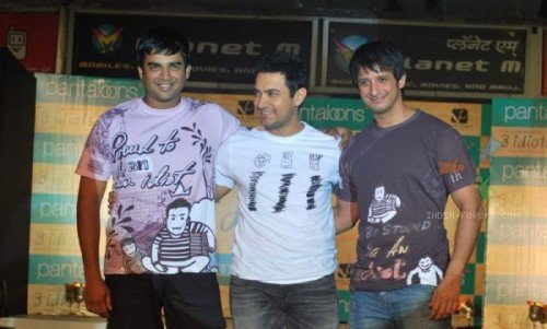 Madhavan, Aamir Khan and Sharman Joshi at Pantaloons 3 Idiots Fashion Show at Phoneix Mill (IANS: Photo)