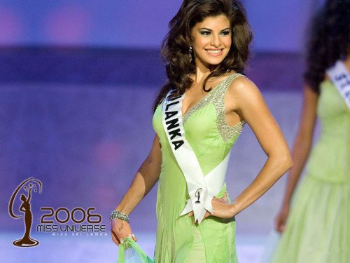 Miss Universe Jacqueline Fernandez