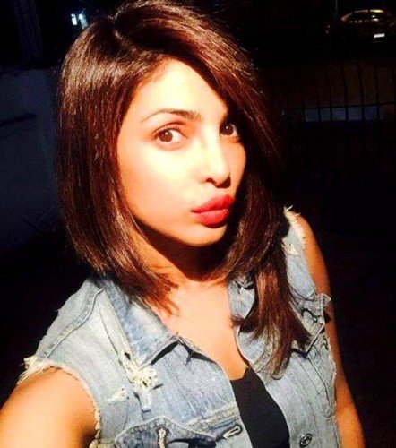 Priyanka Chopra Pout Selfie