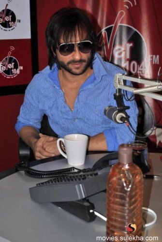 Saif Ali Khan At Radio Fever Studio
