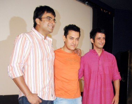 Sharman Joshi, Madhavan, Aamir Khan at 3 Idiots Press Conference