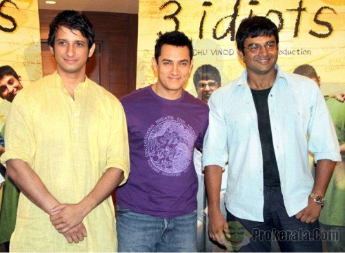 Sharman Joshi with costars Aamir Khan and Madhavan