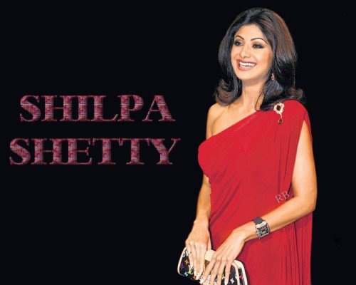 Shilpa Shetty In Red Saree