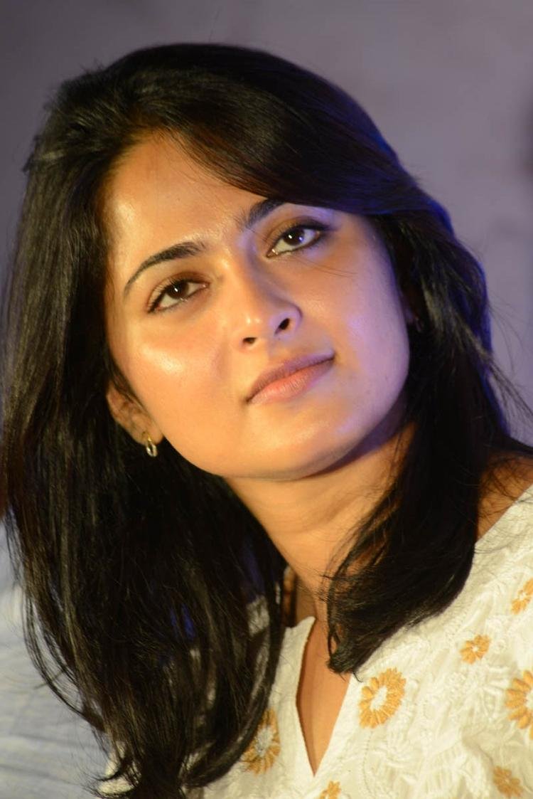Anushka Shetty At Mirchi Movie Success Meet Event – JattDiSite.com
