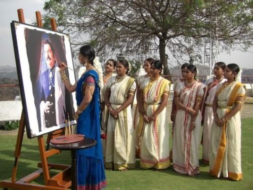 Anushka Shetty Painting Still In Blue Saree