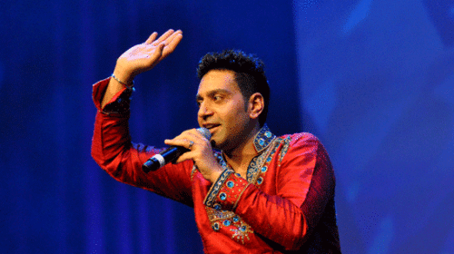Excellent-Singer-Kamal-Heer2652