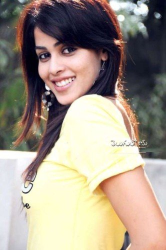 Genelia cute Yeloow