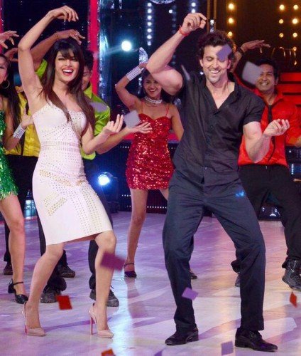 Hrithik Roshan Dancing With Priyanka