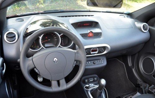 Peugeot 207 Dashboard