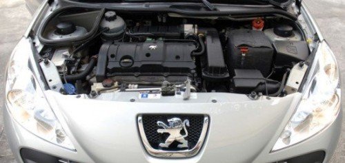Peugeot 207 Engine