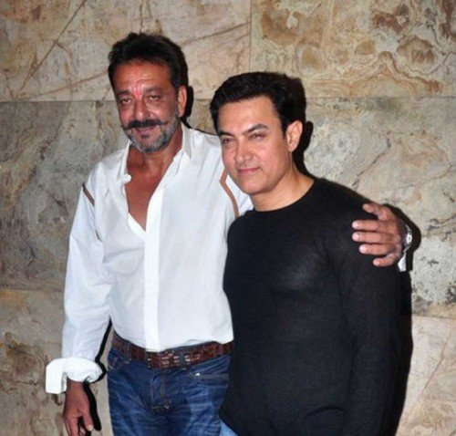 Sanjay Dutt Posing With Aamir Khan