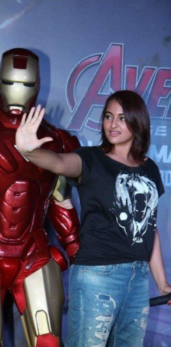 Sonakshi Sinha Poses Like Avenger